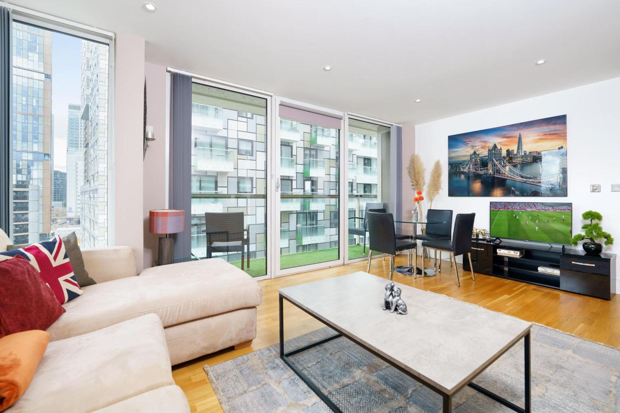 Cobalt Point 2 Apartment Лондон Екстериор снимка