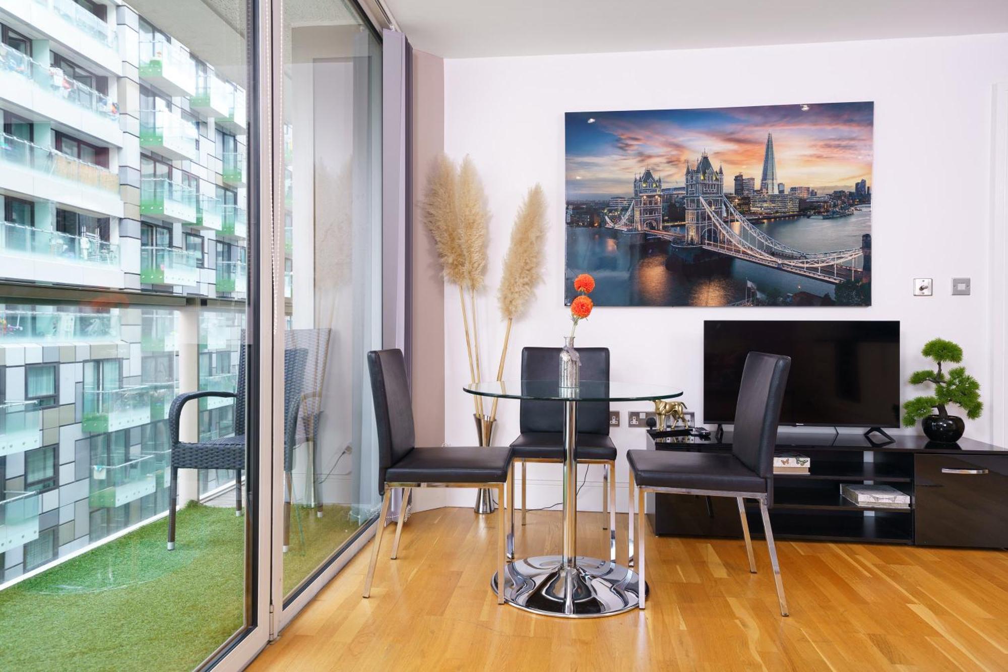 Cobalt Point 2 Apartment Лондон Екстериор снимка